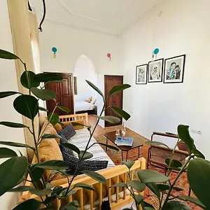 رياد Noqta Space Coworking Coliving Space